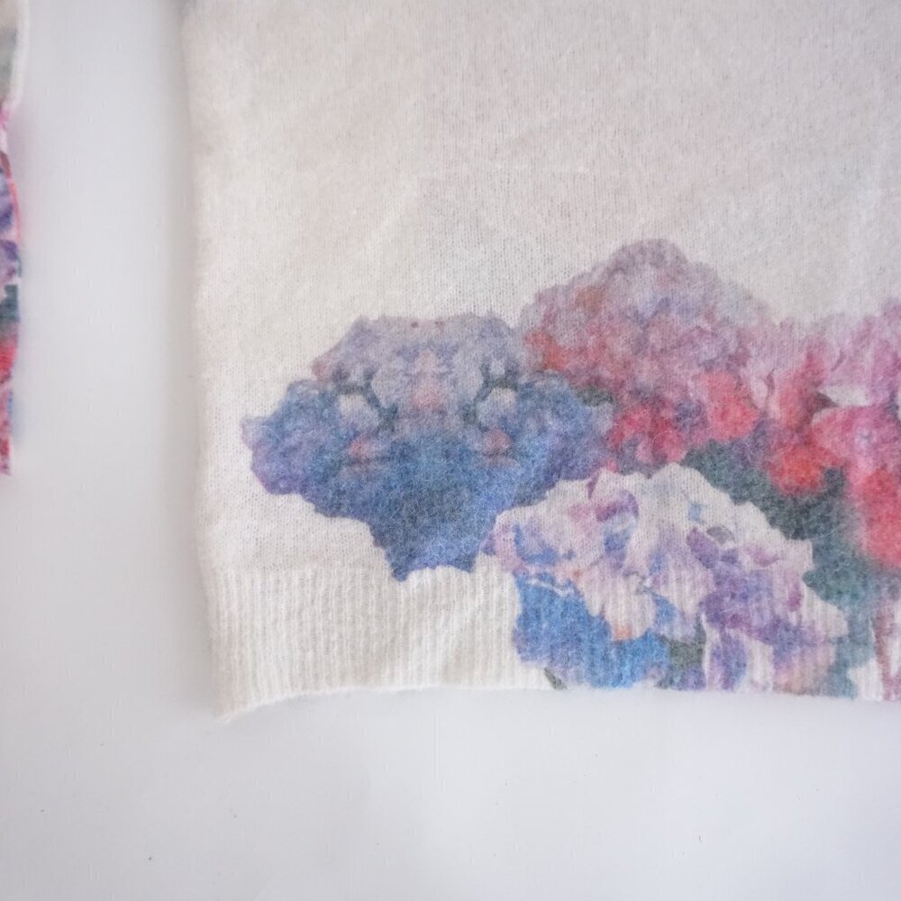 Bianco & Blu Watercolor Cream Pink Floral Mohair Romantic Cottagecore Sweater M - Picture 7 of 10